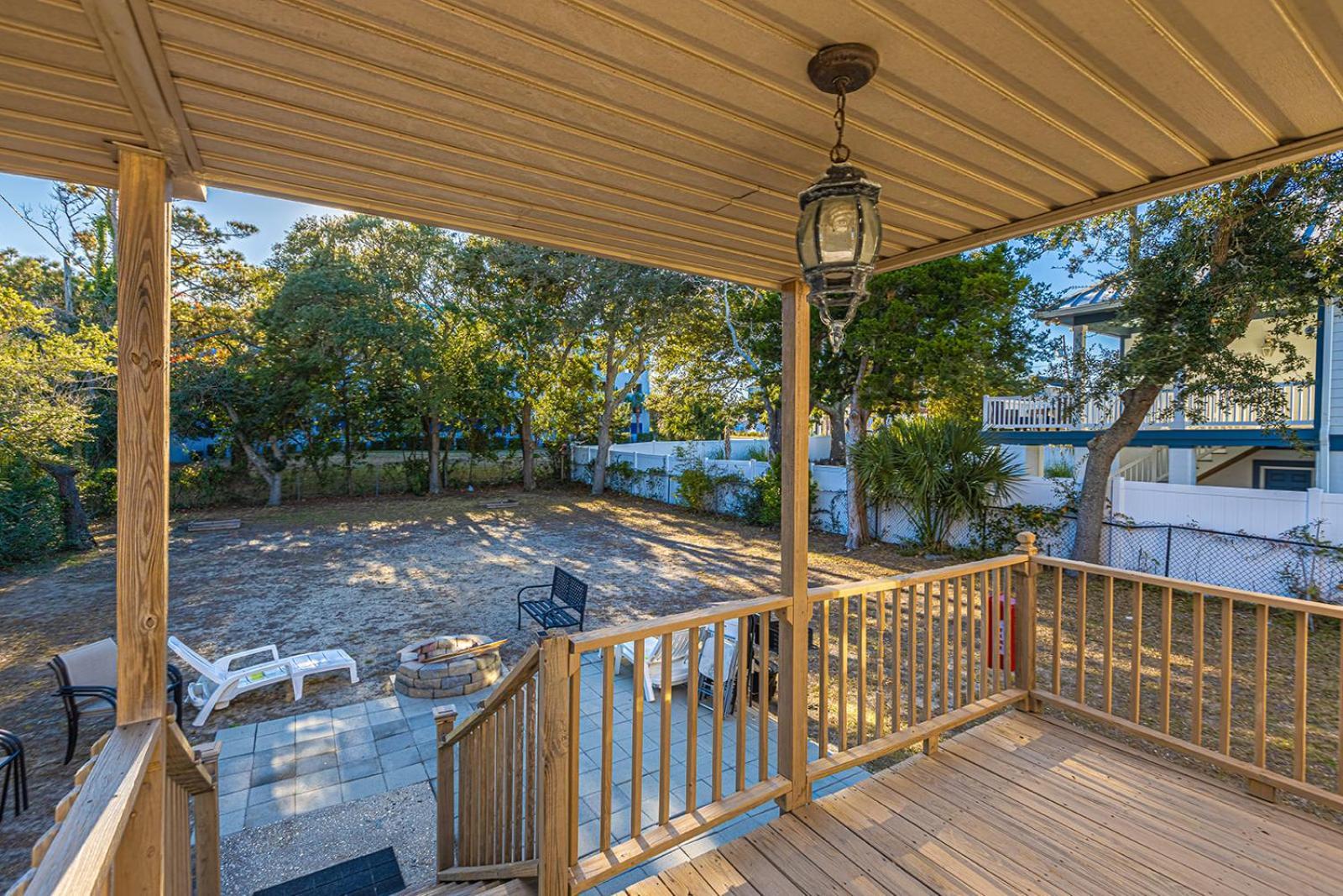 Dazzling Centrally Located Ocean View W 2 Kings, Huge Private Yard, 2 Decks, Firepit, Bbq Миртл-Бич Экстерьер фото